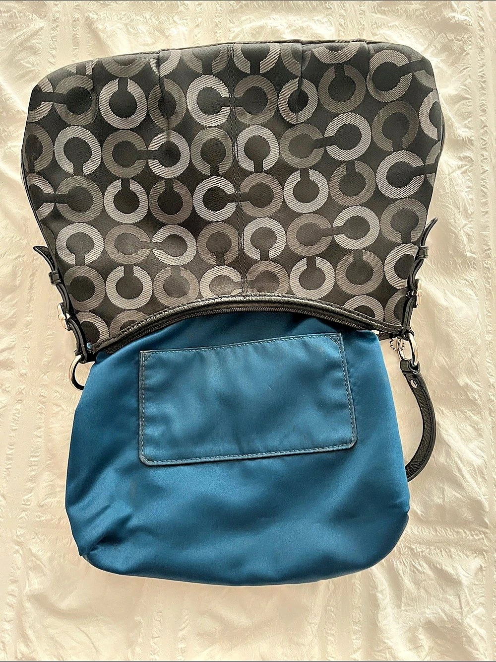Coach Vintage Signature Soho Hobo Bag Black & Gray - Picture 4 of 7